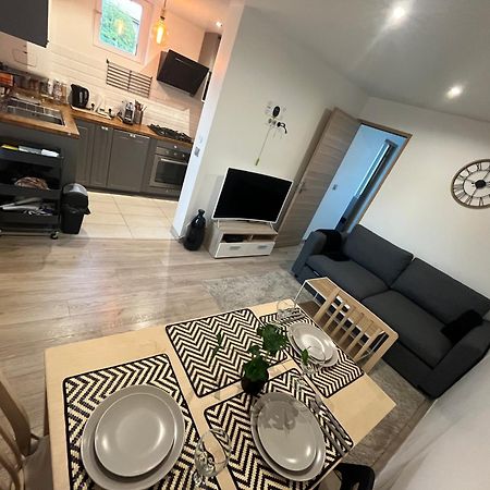 Appart 4 Personnes Proche Paris Tour Eiffel Meudon Exteriör bild