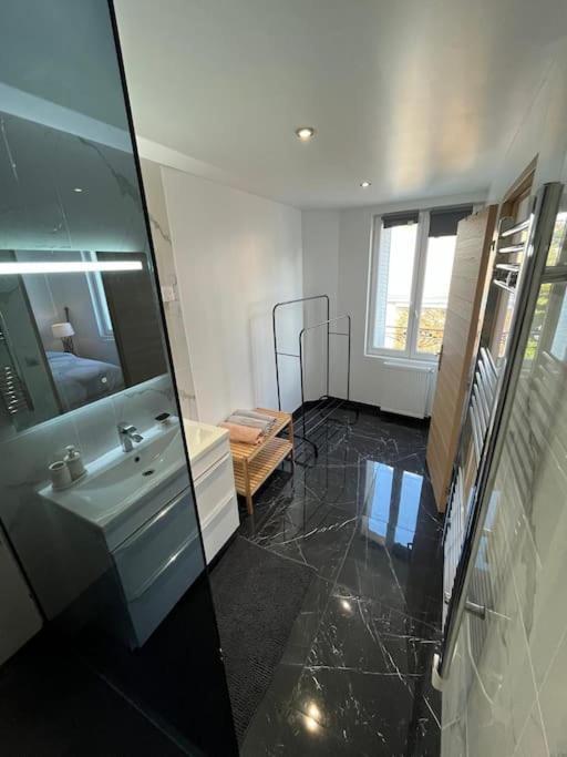 Appart 4 Personnes Proche Paris Tour Eiffel Meudon Exteriör bild