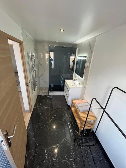 Appart 4 Personnes Proche Paris Tour Eiffel Meudon Exteriör bild